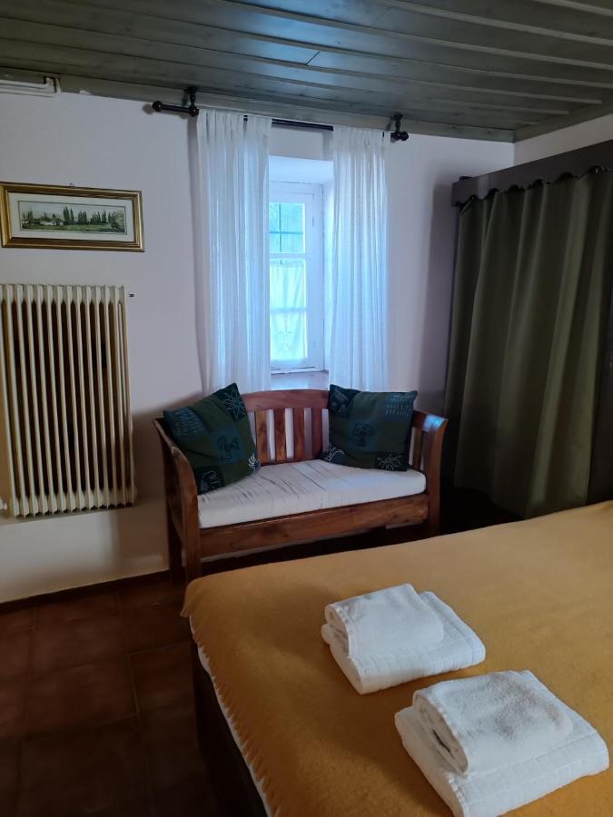 Hotel Orestis House à Áno Pediná Extérieur photo
