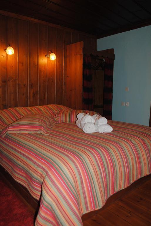 Hotel Orestis House à Áno Pediná Extérieur photo