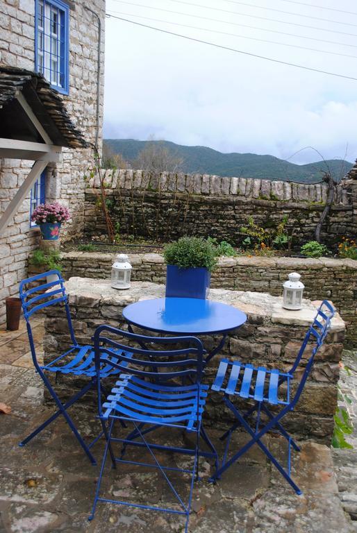 Hotel Orestis House à Áno Pediná Extérieur photo