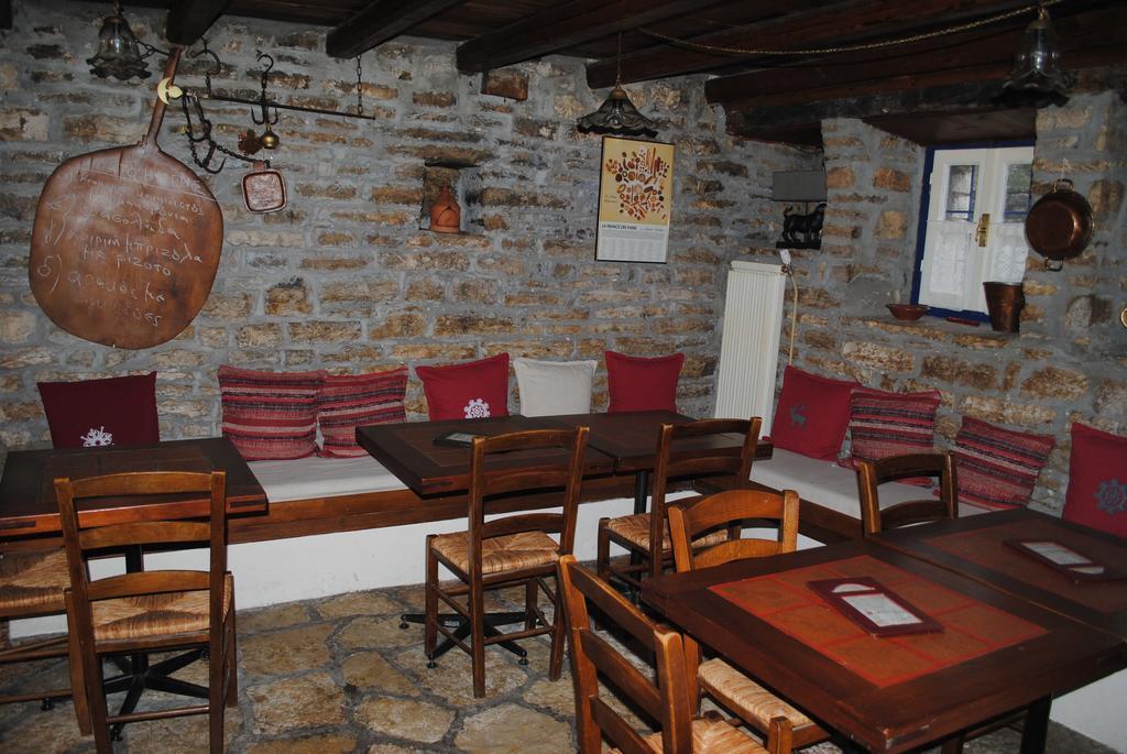 Hotel Orestis House à Áno Pediná Extérieur photo